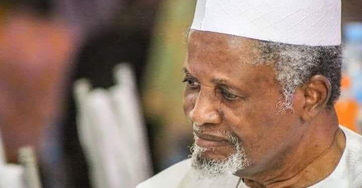 Abubuwan Da Ya Kamata Ku Sani Game Da Marigayi Alhaji Aminu Dantata – Daga Bakin Dansa, Dr. Munzali Dantata