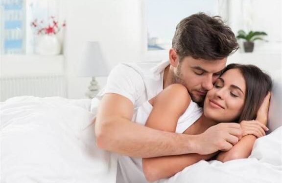 Muhimman Amfanin Yin Saduwar Aure Sau Uku a Rana – Inganta Lafiya, Rage Damuwa da Ƙara Farin Ciki