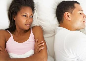 Dalilin Da Yasa Mace Ke Ce Maka “Ba Yanzu Ba” Idan Ka Nemi Saduwa—Fahimta Da Hakuri a Aure