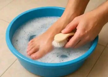 Yadda Za Ku Magance Faso Ko Kaushi A Kafa – Hanyoyi Masu Sauƙi