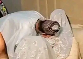 Yadda Mace Za Ta Tayar Wa Mijinta Sha’awa – Sirrin Kama Zuciyar Miji