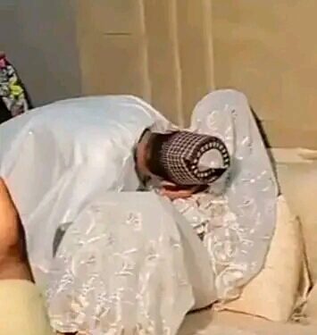 Yadda Mace Za Ta Tayar Wa Mijinta Sha’awa – Sirrin Kama Zuciyar Miji