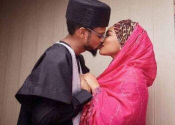 Kun San Yadda Ake Fara Saduwa Da Kiss?