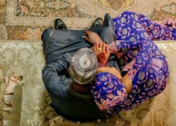 Sirrin Rike Saurayi: Hanyoyi 5 Da Za Ki Sa Ya Ji Ke Kawai Yake So