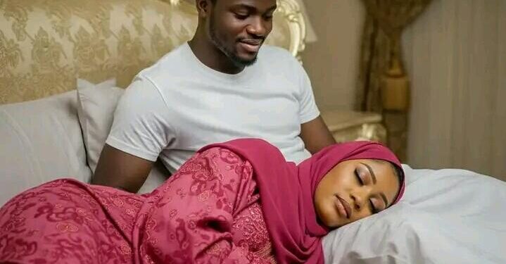 Yadda Ake Saduwa Da Mace Mai Jego?