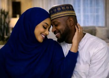 Yadda Ake Buda Budurcin Sabuwar Amarya Yayi Jini A Daren Farko – Romantic Ga Ma’aurata Kawai