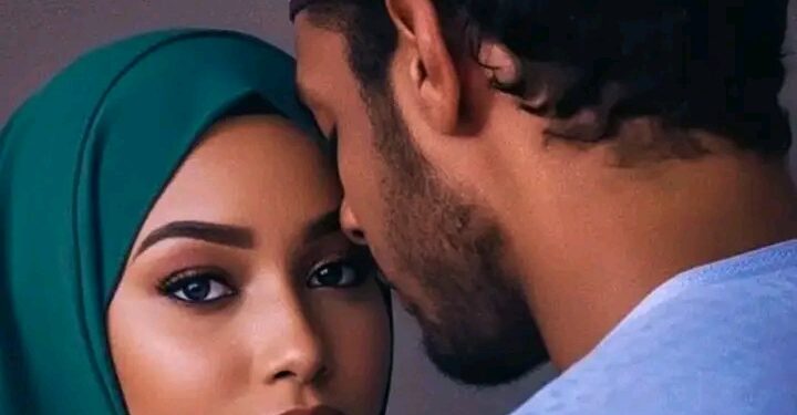 Falalar Saka Hannu A Pant Din Matar Ka