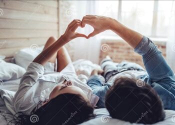 Irin Wannan Wasan Na Ma’aurata A Cikin Ɗaki Yafi Jima’i Daɗi Wani Lokaci