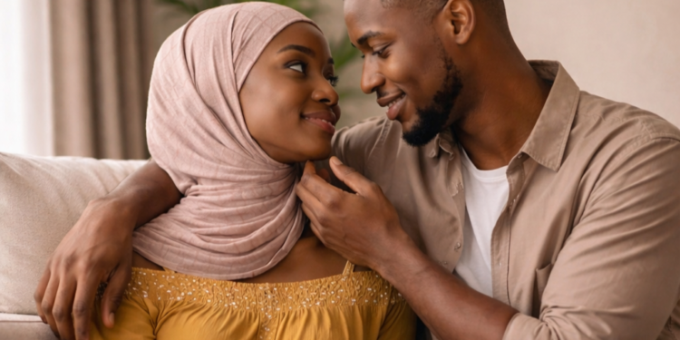 Ya Halasta Mutum Ya Nema Ganin Farji Da Nonon Matar Da Zai Aura Kafin Aure Don Ya Ga Ya Suke?