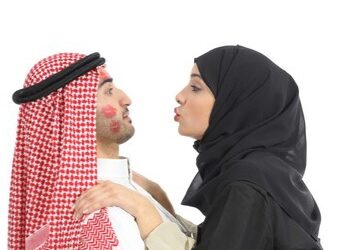 Abubuwa 5 Da Ke Sa Budurwa Ta Kamu Da Soyayyarka Ba Tare Da Ka Wahala Ba